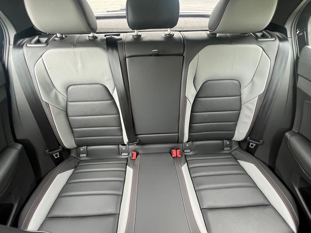 Certified Used 2025 Black Volkswagen Autobahn image 27