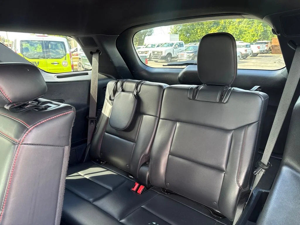 Used 2025 Gray Metallic Ford ST-Line image 34