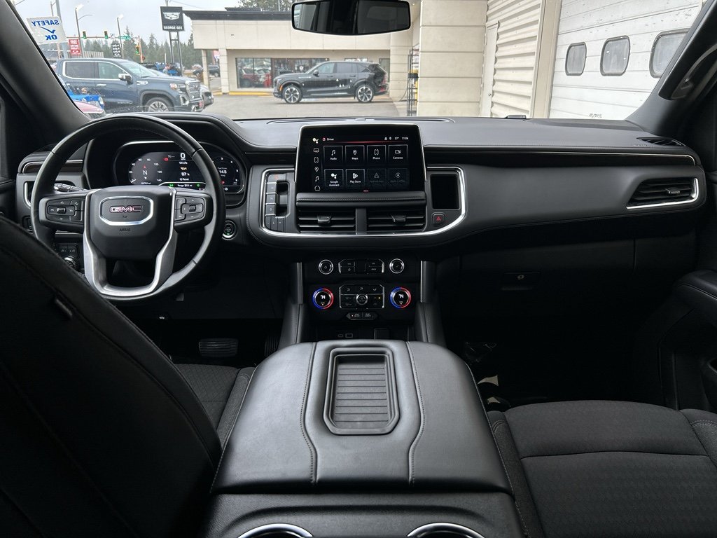 2024 GMC Yukon SLE - Photo 19