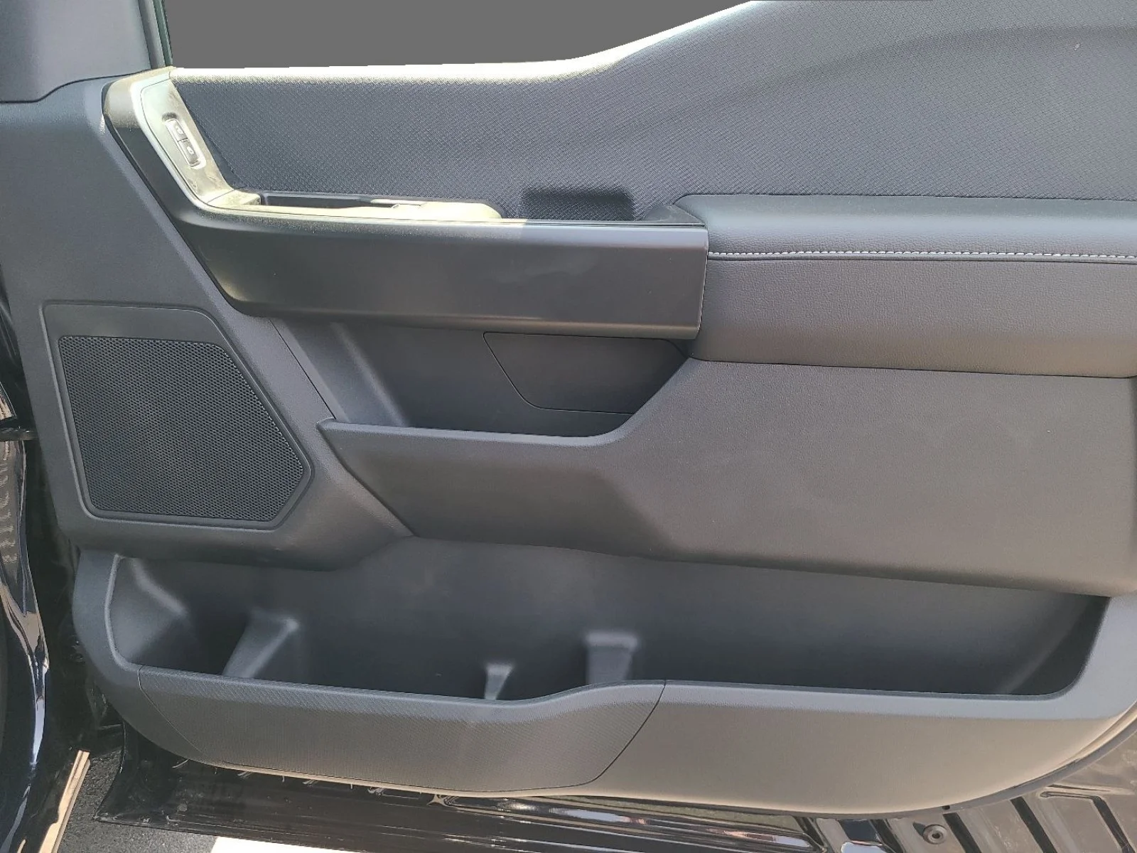 Certified Used 2023 Blue Ford XL image 21