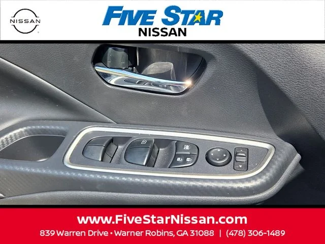 Used 2025 White Nissan 1.6 SR image 29