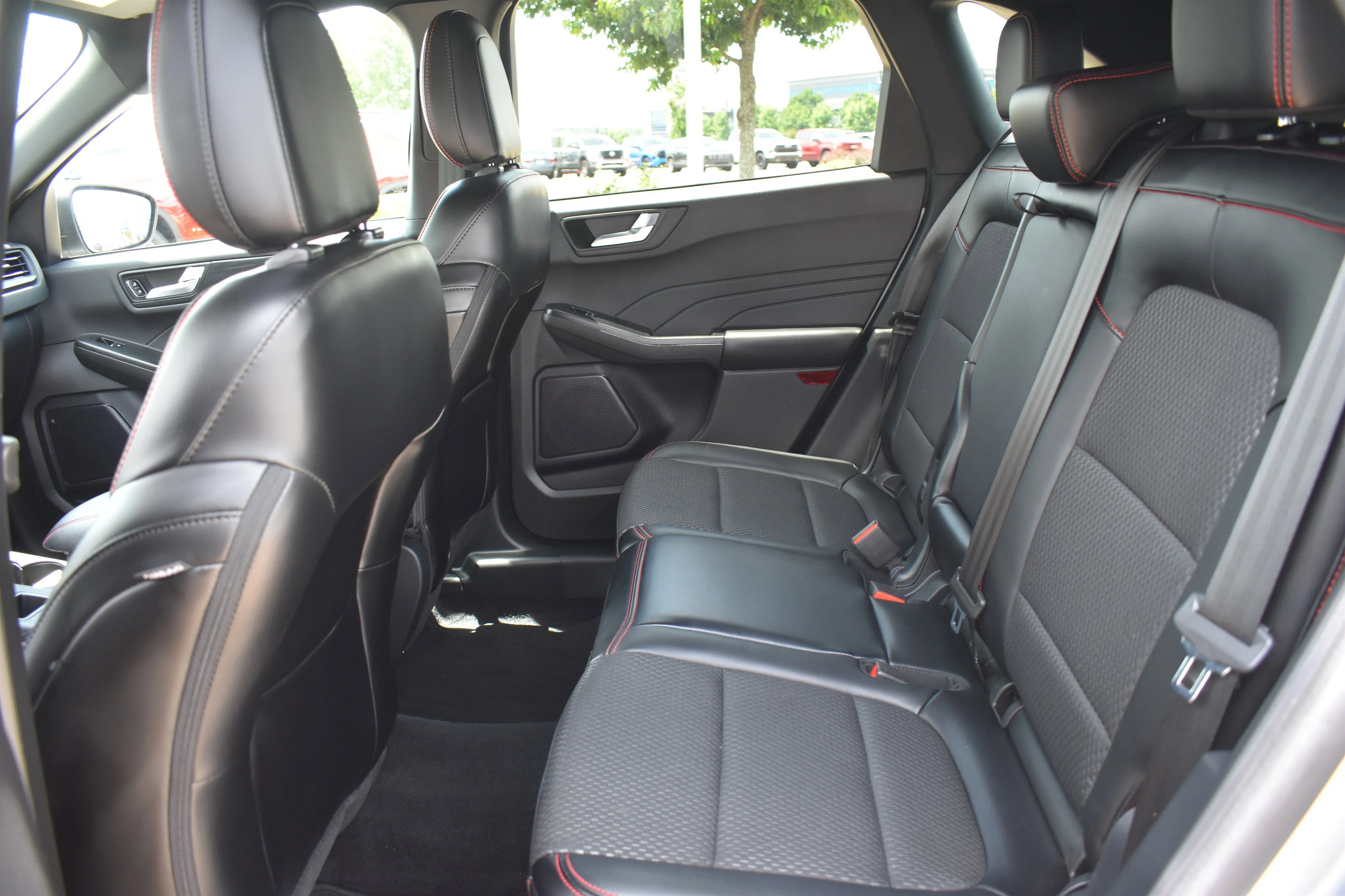 Used 2024 SILVER Ford ST-Line image 16