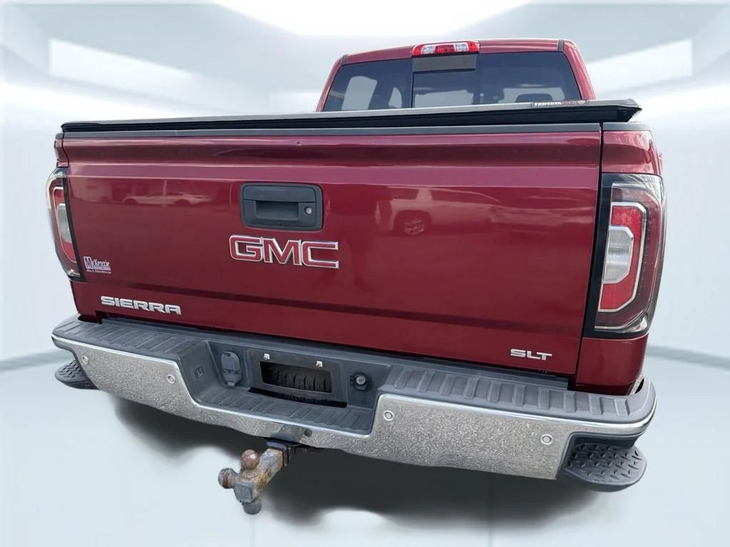 Used 2018 Red GMC SLT image 6