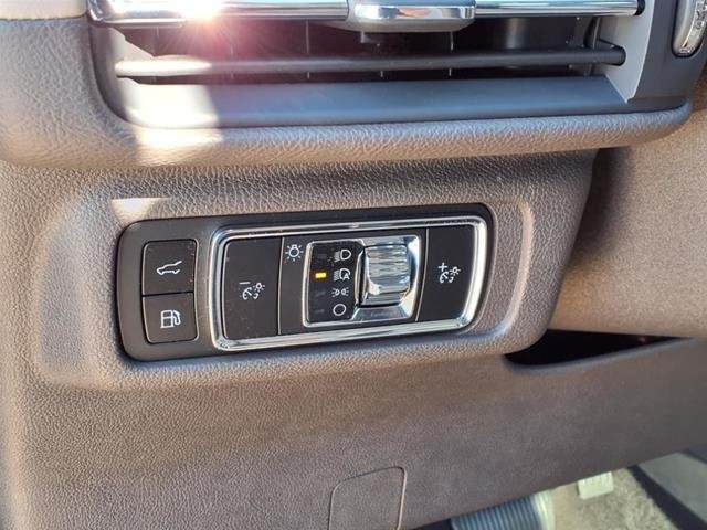 New 2024 Whisper Blue Lincoln Grand Touring image 7