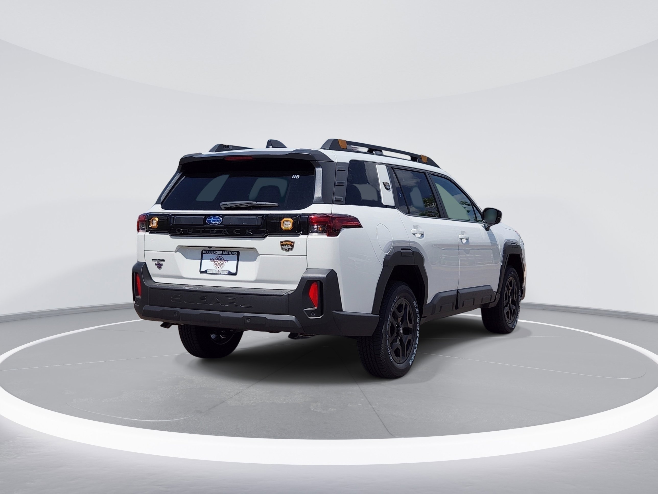 New 2026 CRYSTAL WHITE PEARL Subaru Wilderness image 5