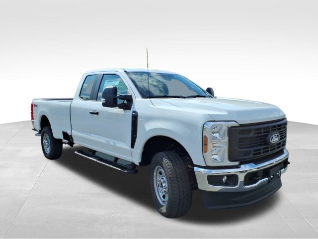 New 2027 Oxford White Ford XL image 16