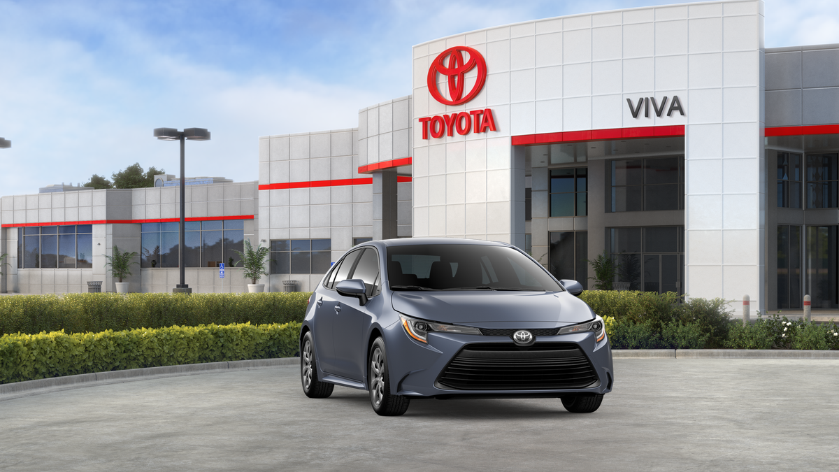 2026 Toyota Corolla LE - Photo 15