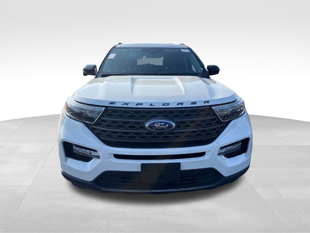 Used 2024 White Ford XLT image 8