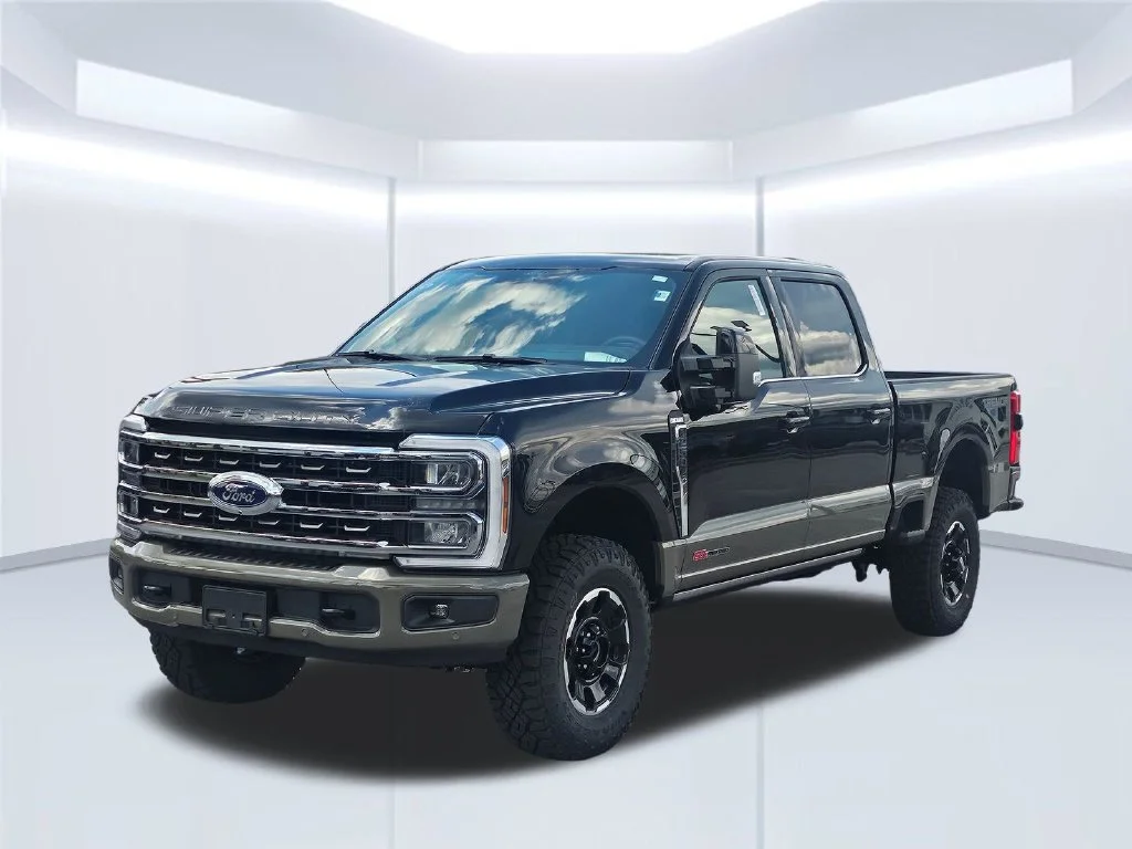New 2026 Agate Black Metallic Ford F-250® King Ranch® image 2