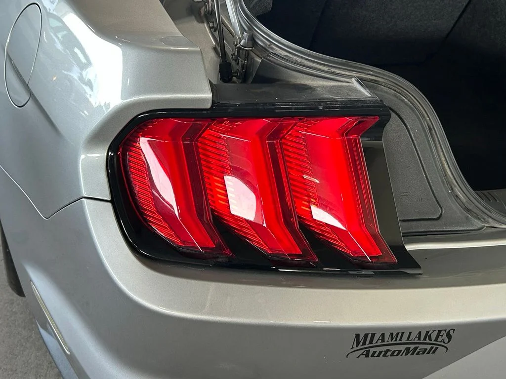 Used 2023 Silver Metallic Ford GT image 32