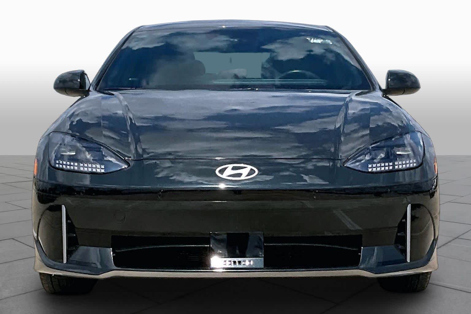 Pre-Owned 2023 Hyundai IONIQ 6 SEL