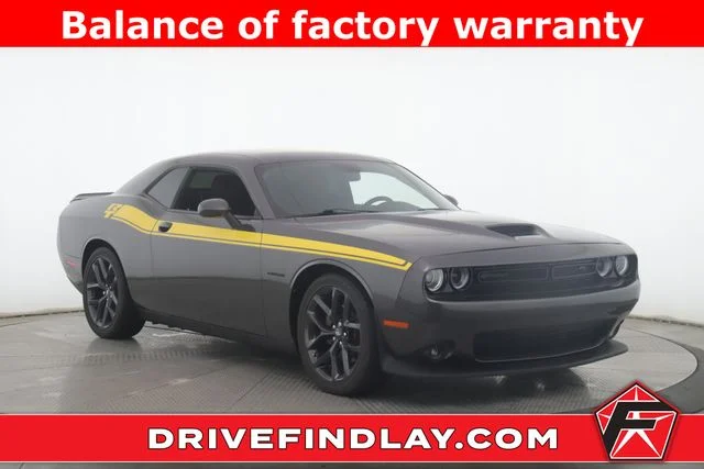 2022 Dodge Challenger R/T's photo