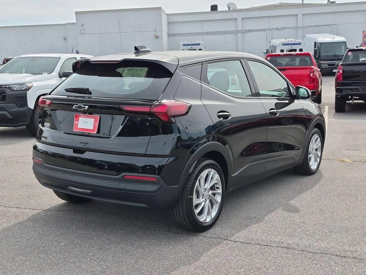 2027 Chevrolet Bolt LT - Photo 8