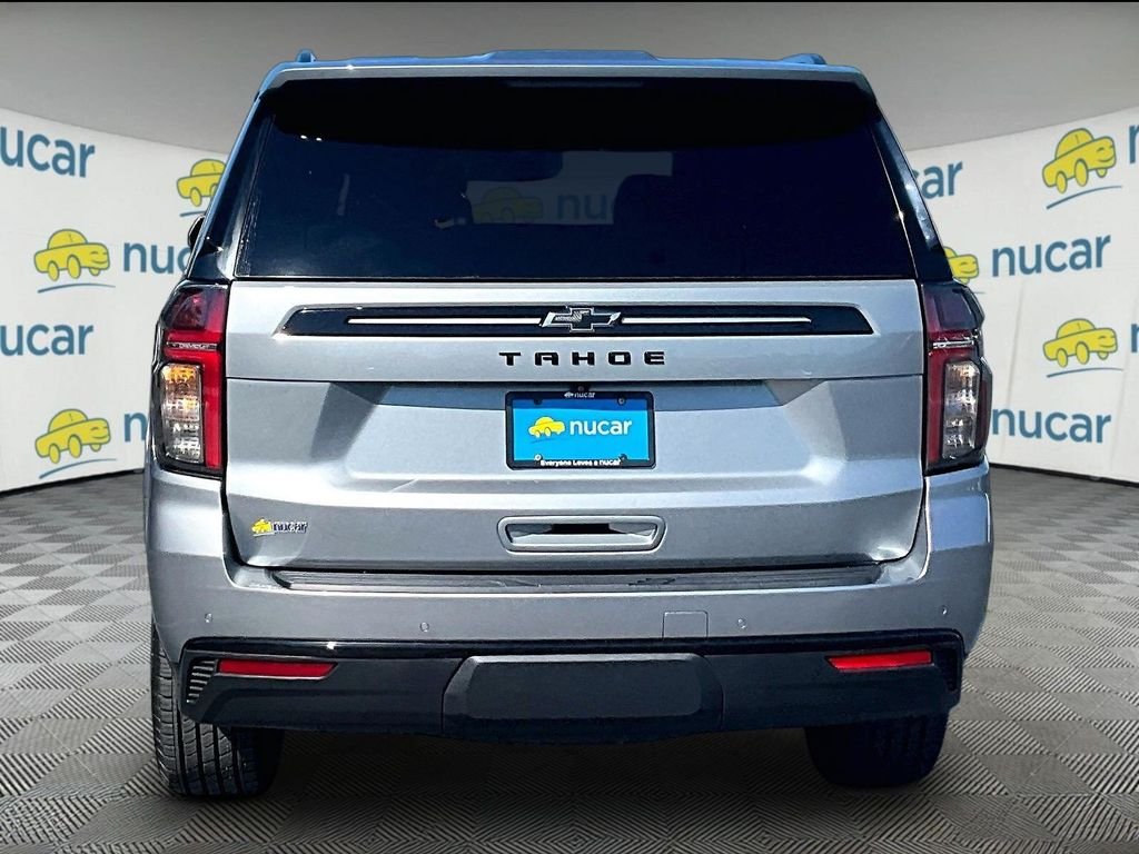 Used 2024 Gray Chevrolet Z71 image 5