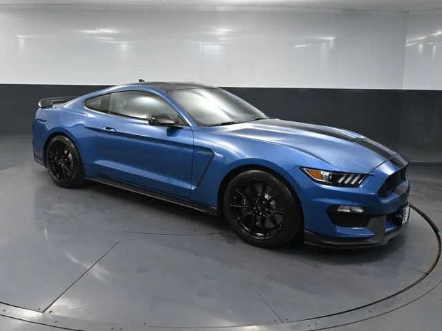 2020 Ford Mustang Shelby GT350 RWD photo