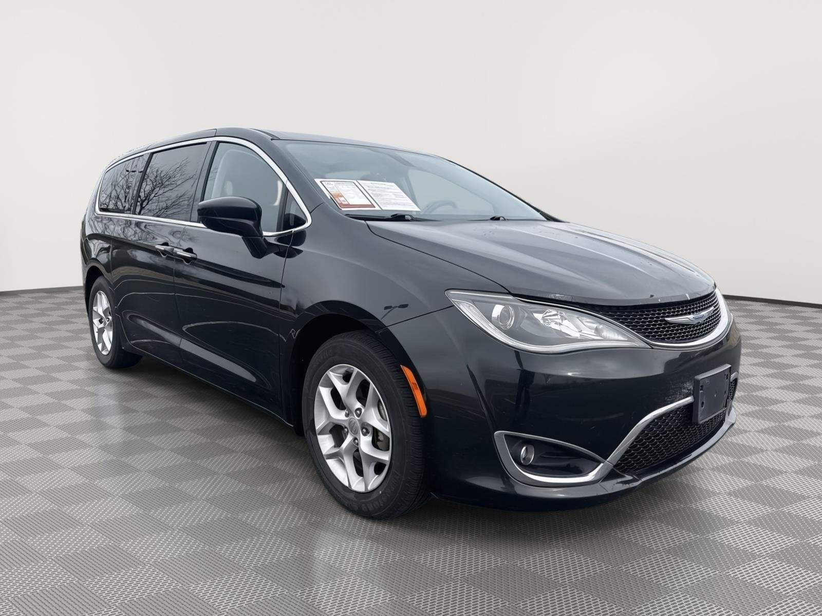 2019 Chrysler Pacifica Touring Plus