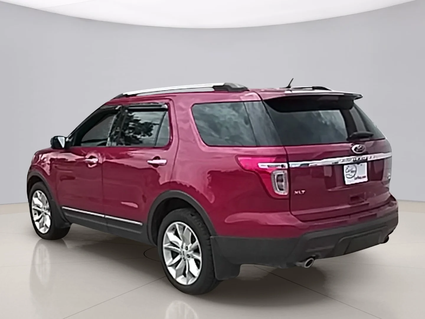 Used 2013 Red Ford XLT image 3