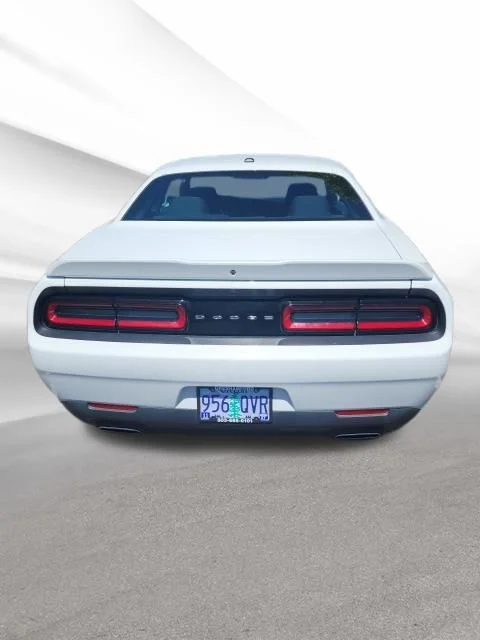 Certified Used 2020 White Knuckle Clearcoat Dodge SXT image 8