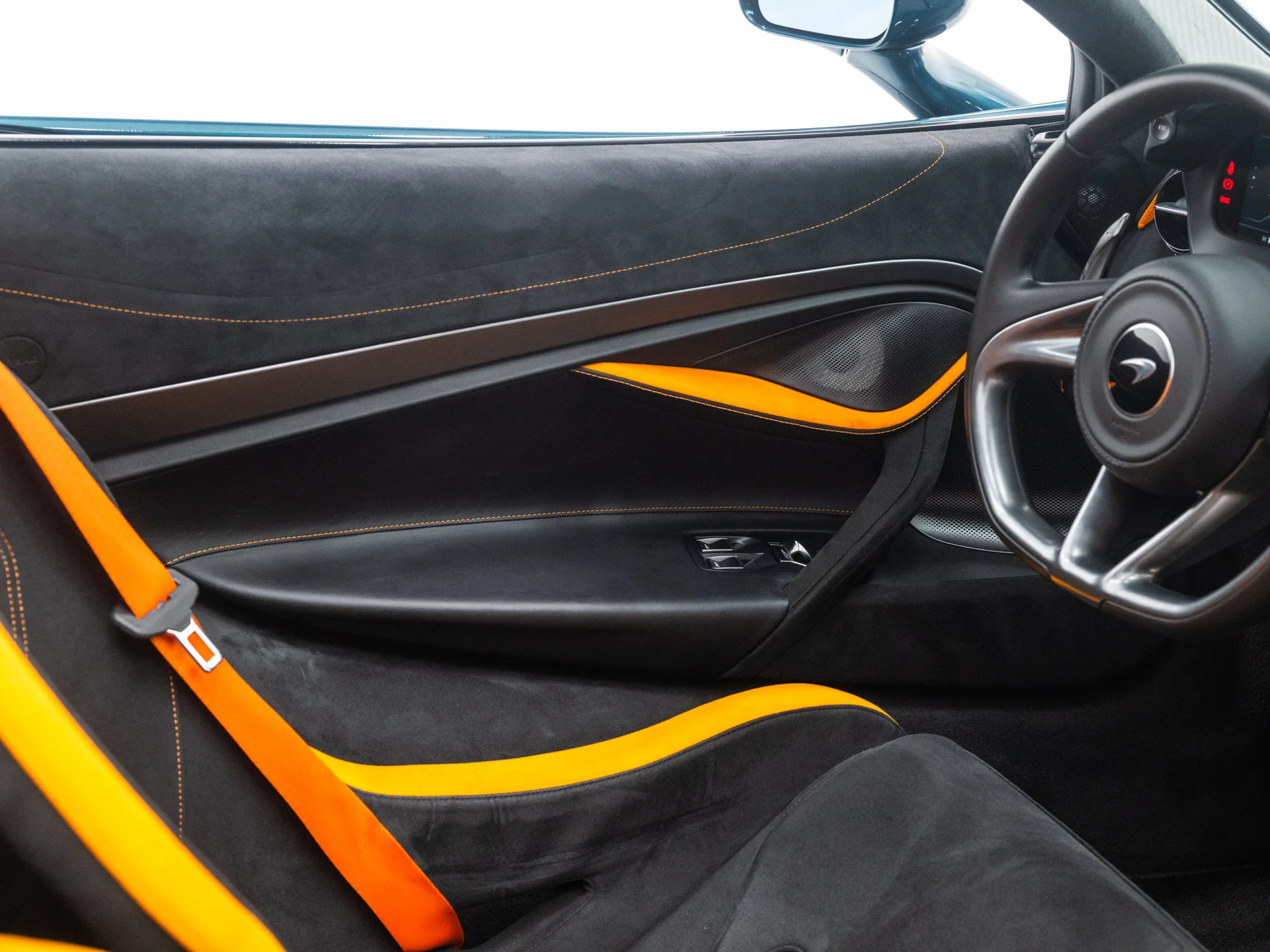 2024 McLaren 750S Base - Photo 39