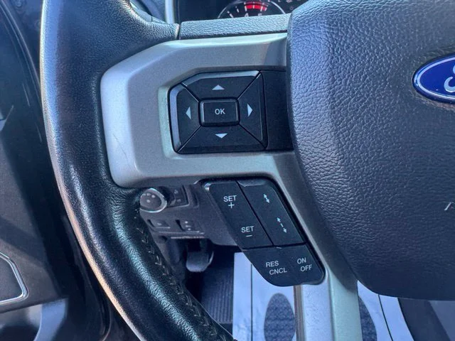 Used 2021 Blue Ford Lariat image 18