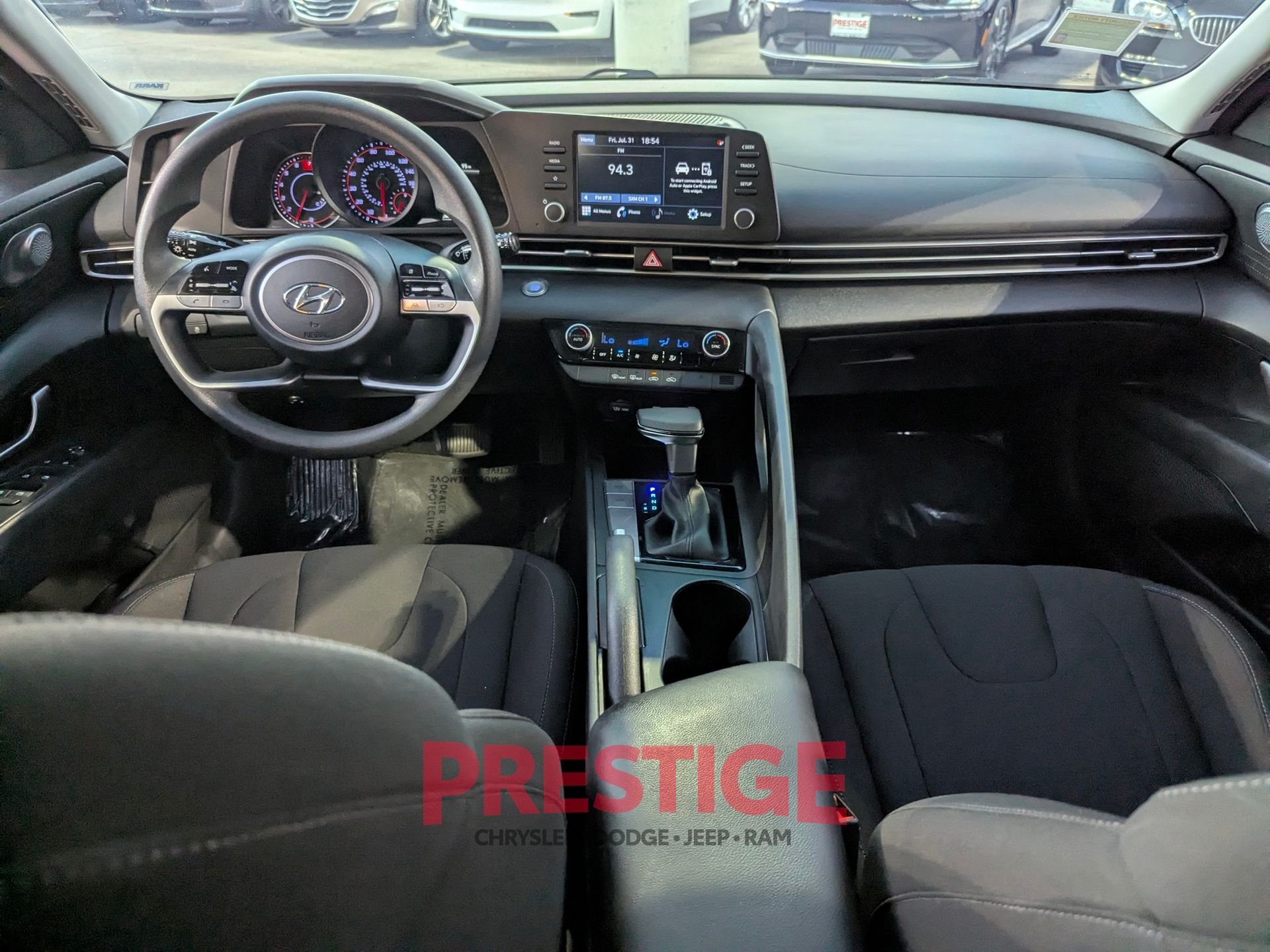 Used 2023 Blue Hyundai SEL image 25