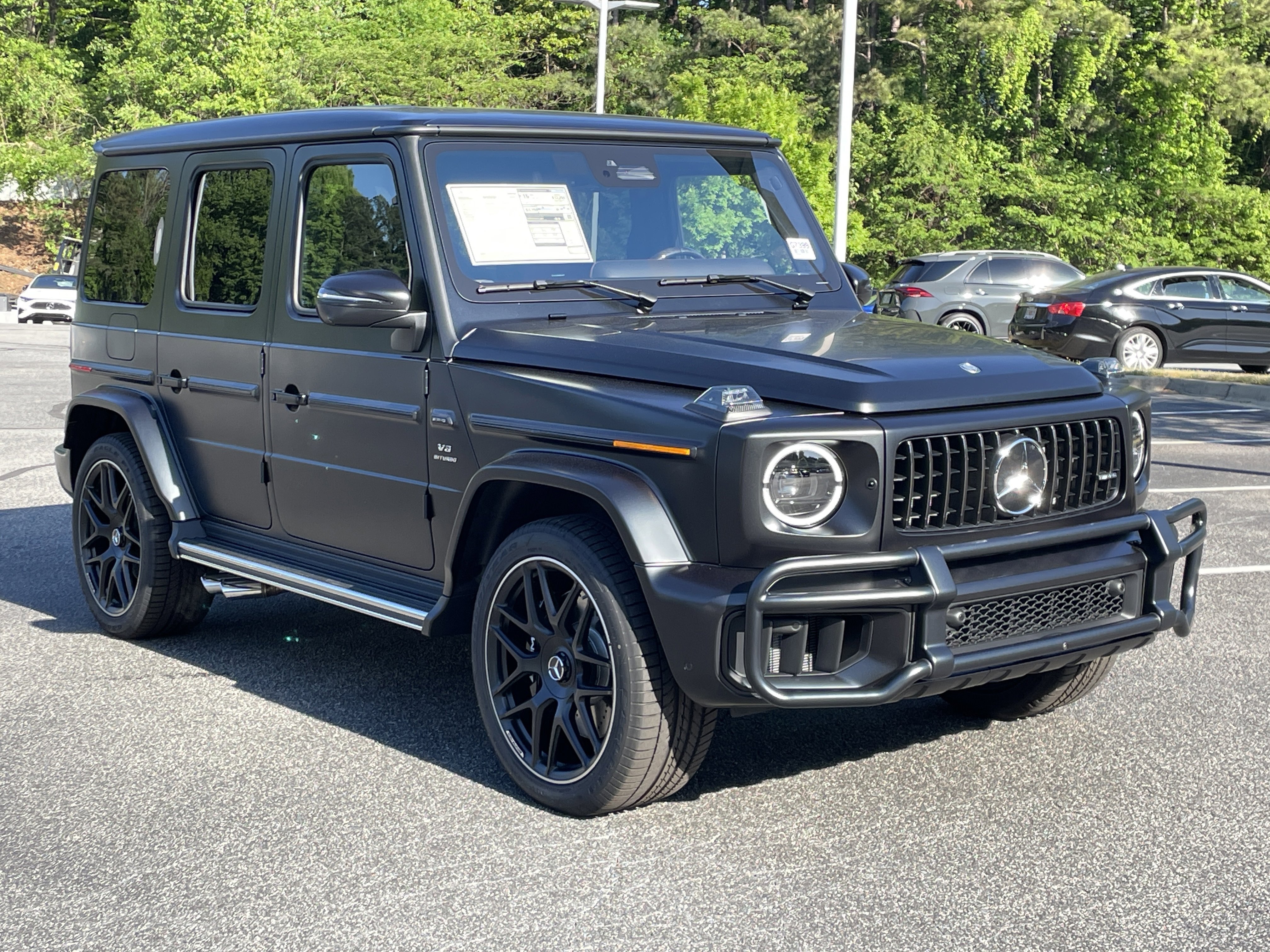 New 2026 MANUFAKTUR Night Black Magno Mercedes-Benz AMG® G 63 SUV image 4