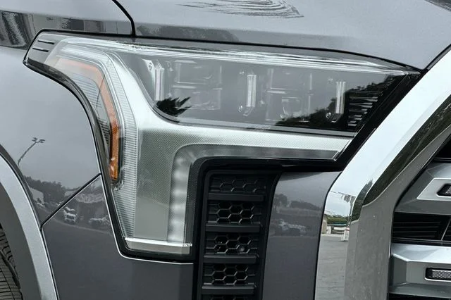 2026 Toyota Tundra 1794 Edition - Photo 31