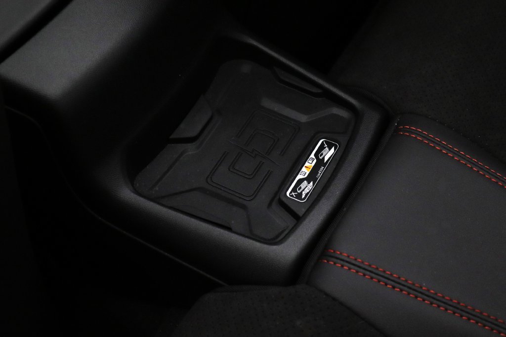 2024 Chevrolet Camaro ZL1 - Photo 22