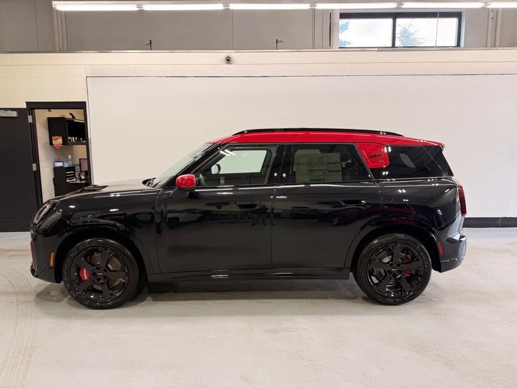 New 2027 Midnight Black II Metallic MINI  image 2