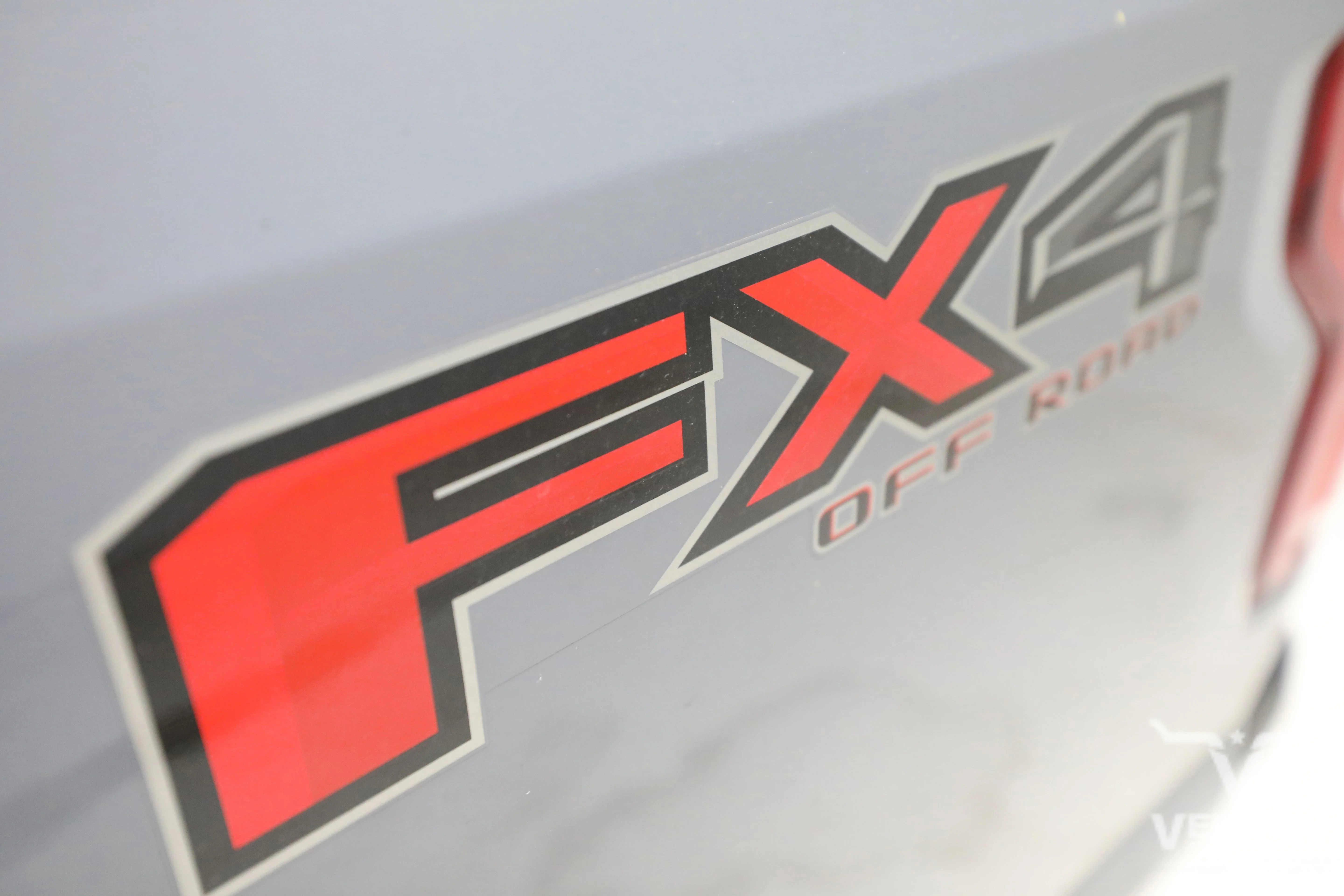 Pre-Owned 2020 Ford F-150 XLT Crew Cab 4x4 Fx4