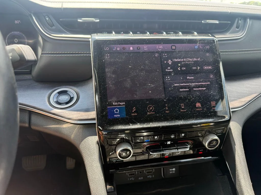 Used 2021 Black Jeep Overland image 12