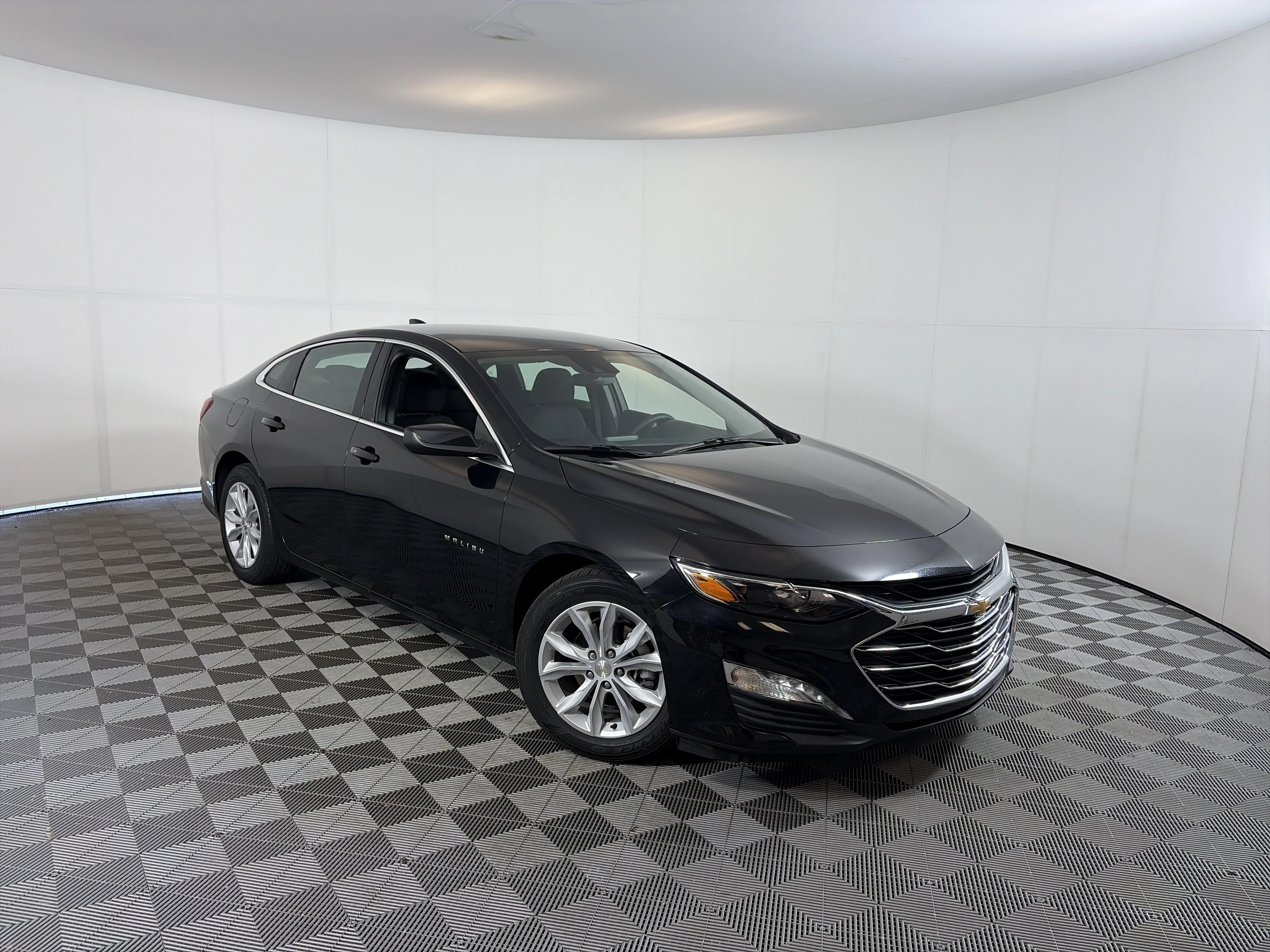 Used 2024 Mosaic Black Metallic Chevrolet 1LT image 1