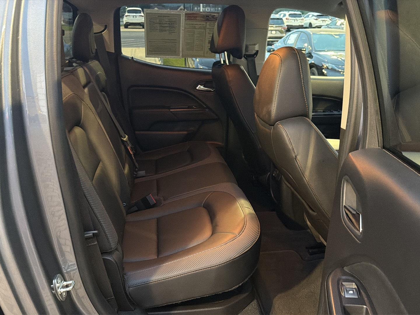 Used 2021 Satin Steel Metallic GMC 4WD AT4 w/Leather image 12