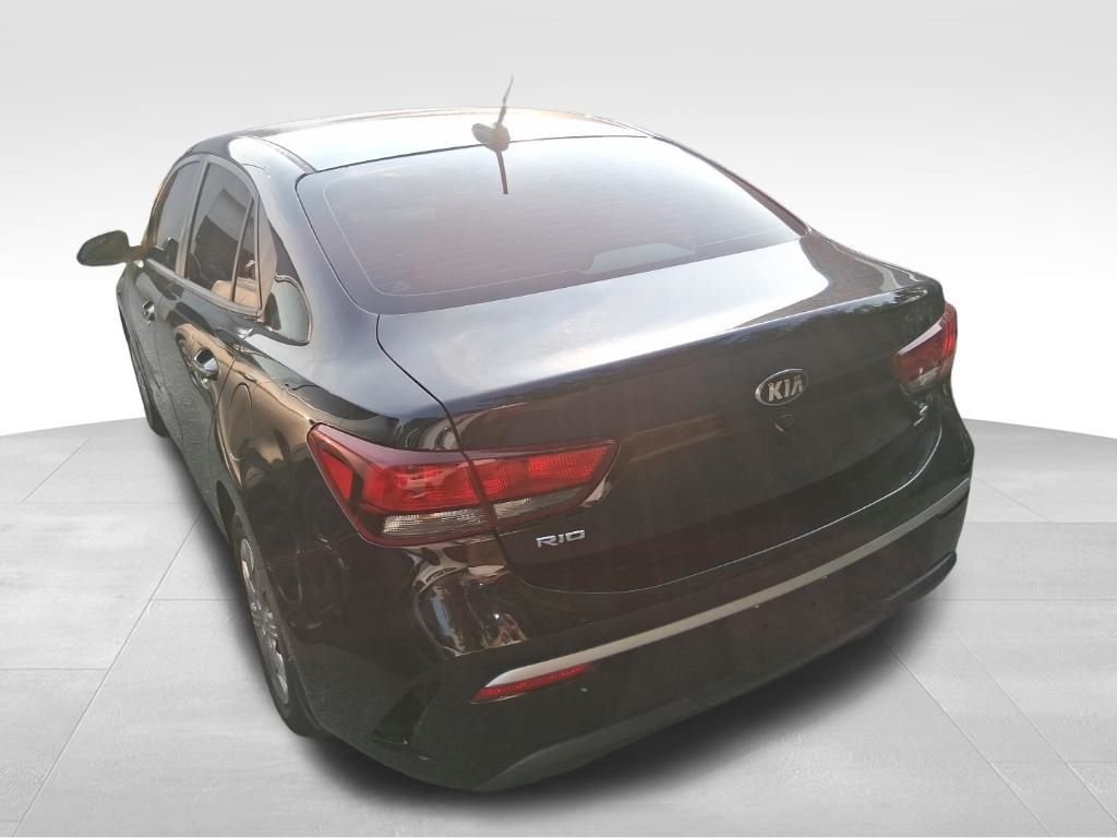 Used 2021 Black Kia S image 6