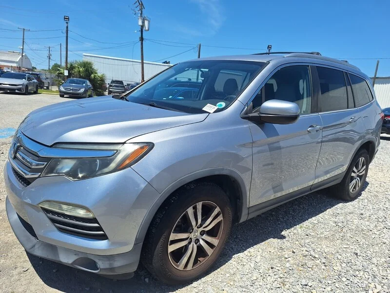 2016 Honda Pilot 2WD EX's photo
