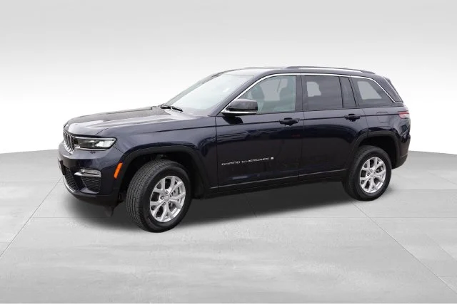 Certified Used 2023 Black Jeep Limited image 10