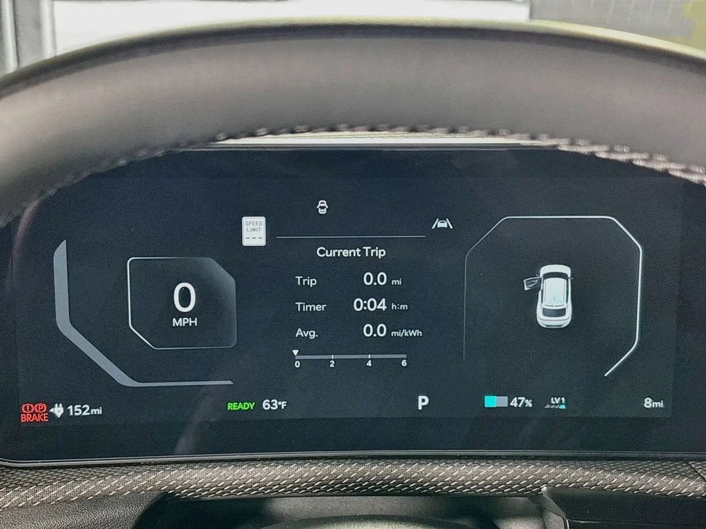 New 2026 Wolf Gray Kia WIND image 14