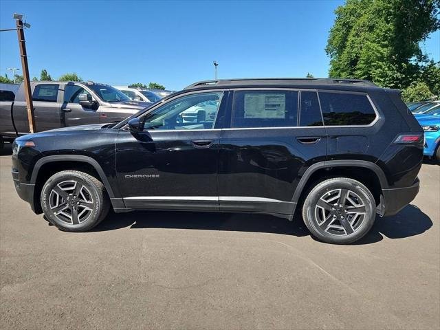 New 2026 Diamond Black Crystal Pearl-Coat Exterior Paint Jeep Laredo image 4
