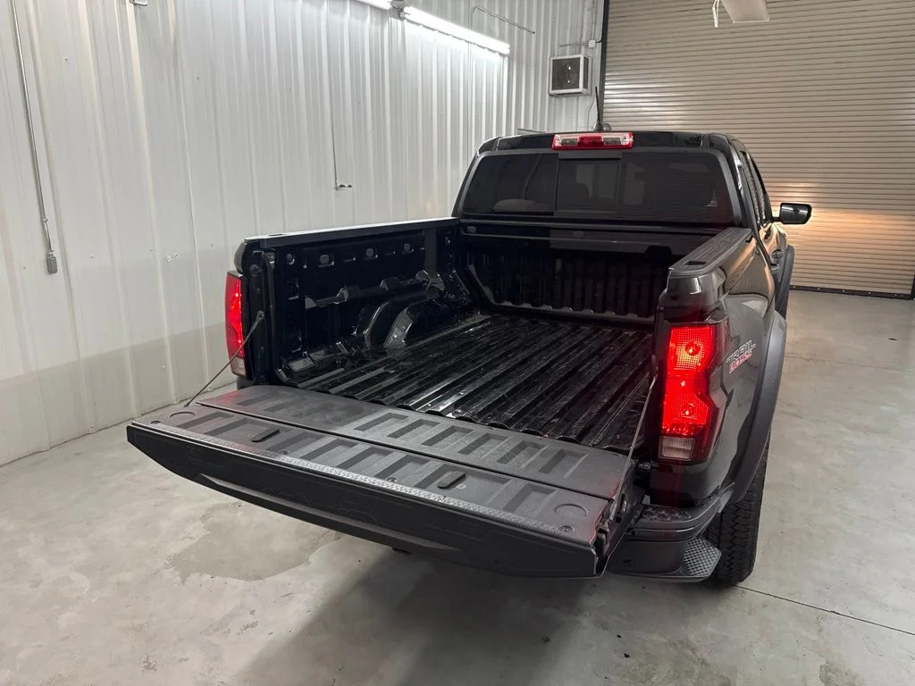 Used 2023 Black Chevrolet Trail Boss image 25