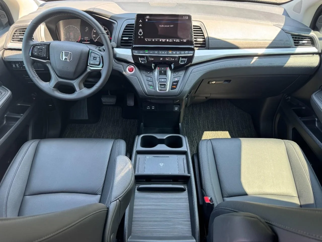 2026 Honda Odyssey EX-L - Photo 13