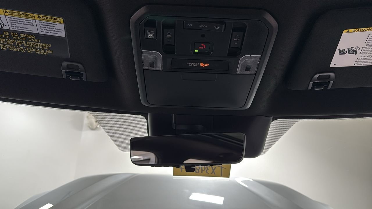 2026 Toyota Tundra Limited - Photo 11