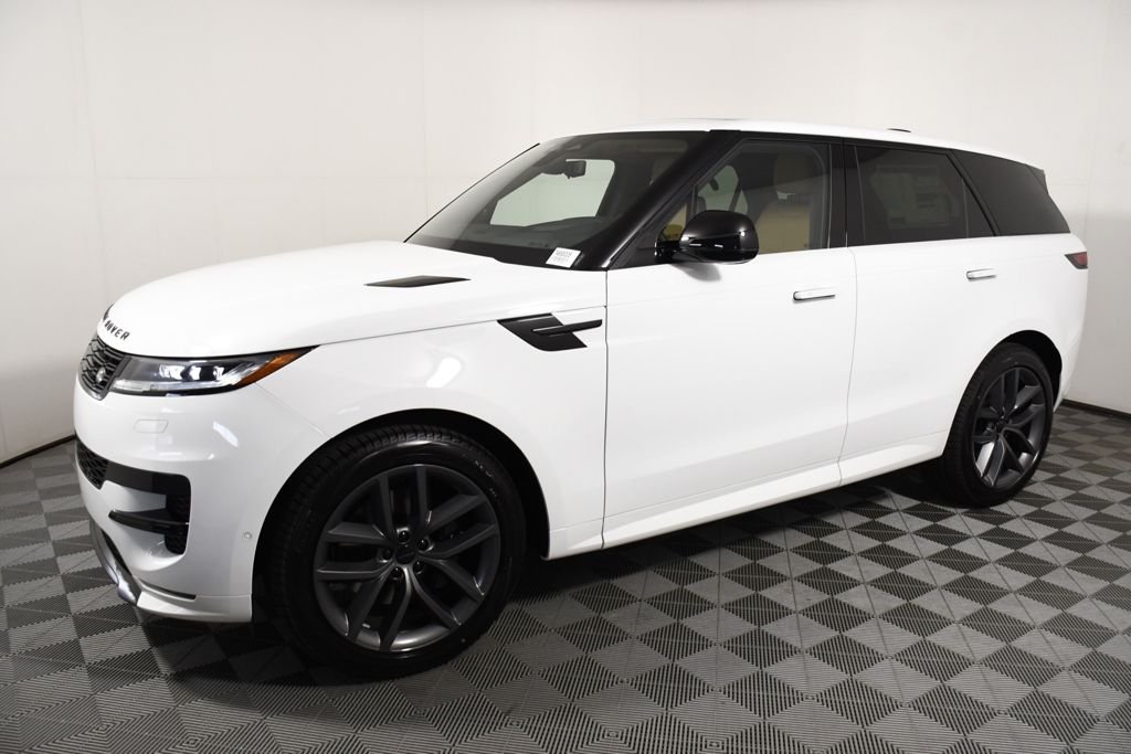 New 2026 Fuji White Land Rover Dynamic SE image 2