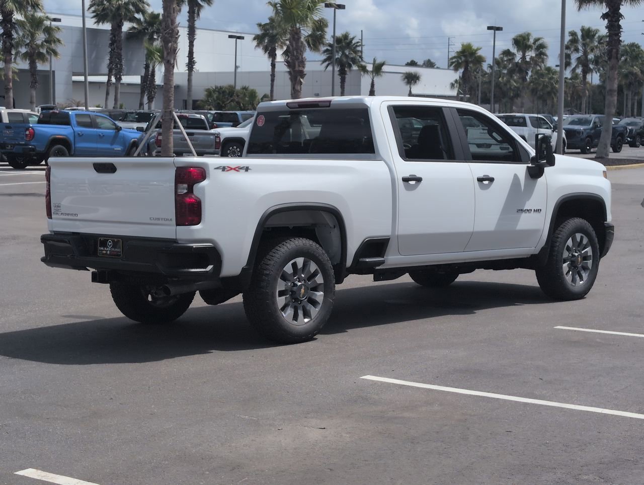 New 2026 Summit White Chevrolet Custom image 8