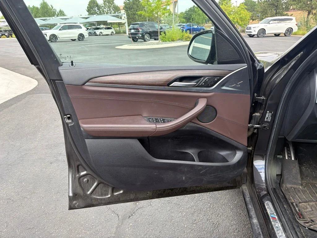 Used 2019 Gray BMW M40i image 9