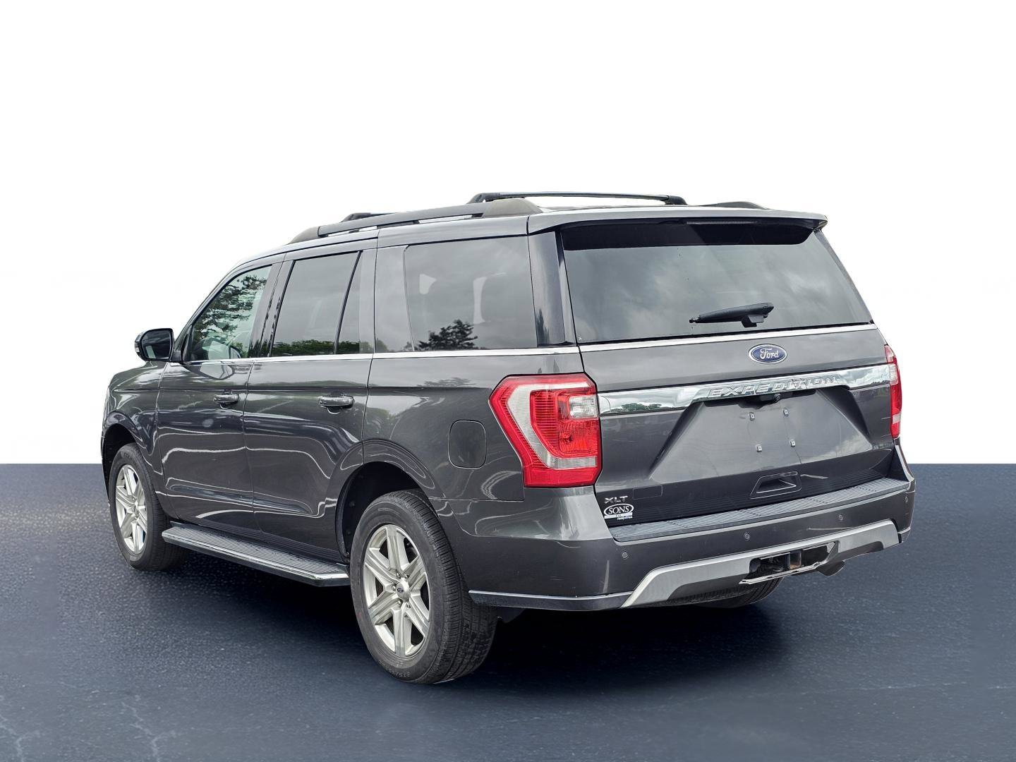 Used 2020 Magnetic Metallic Ford XLT image 12