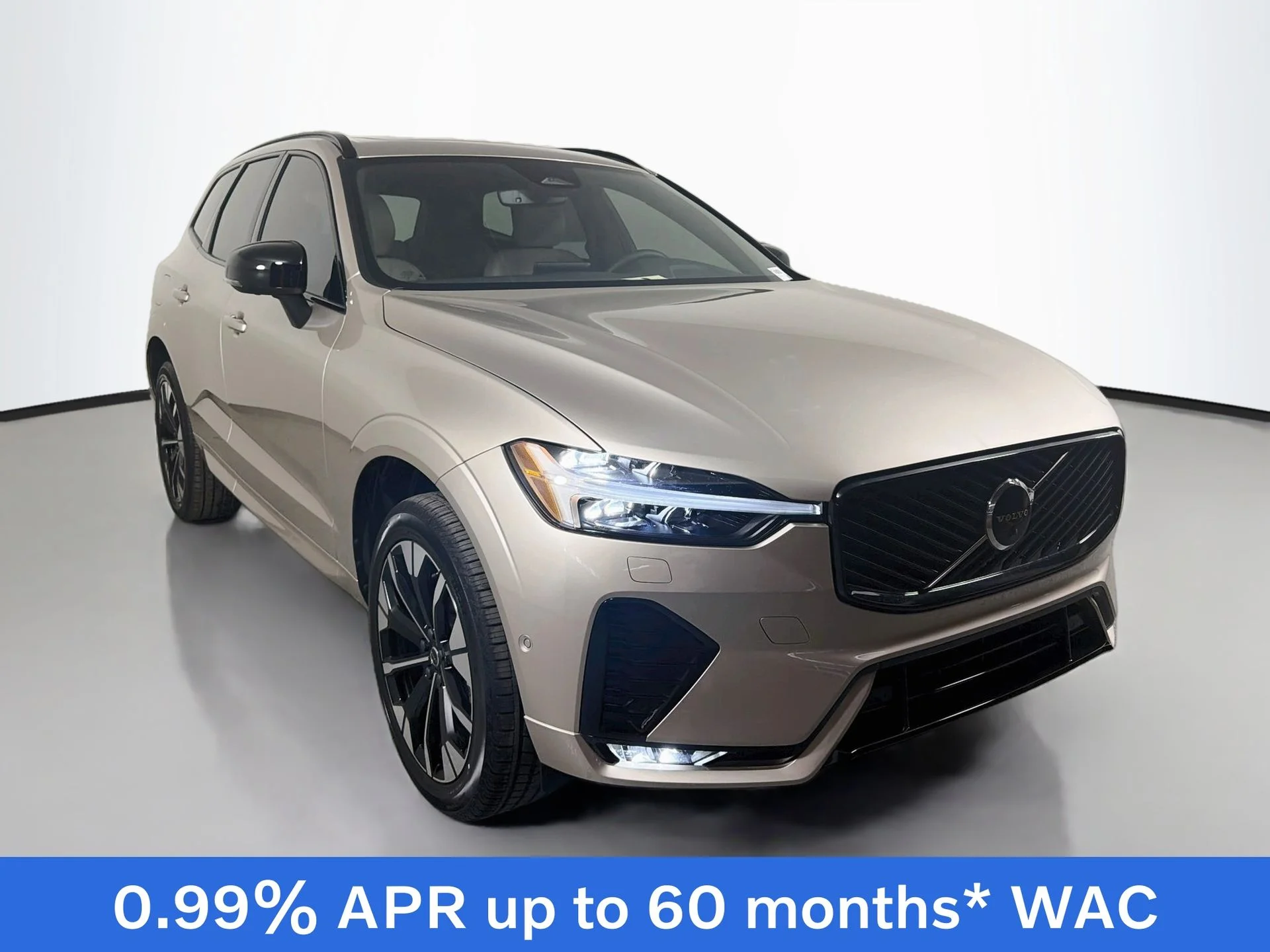 New 2026 Bright Dusk Volvo Plus image 3
