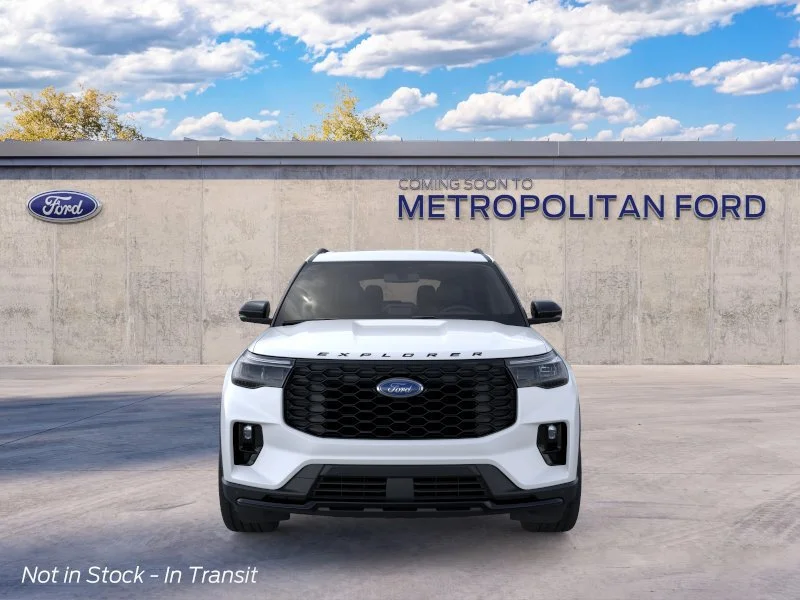 New 2026 Star White Metallic Tri-Coat Ford ST-Line image 6