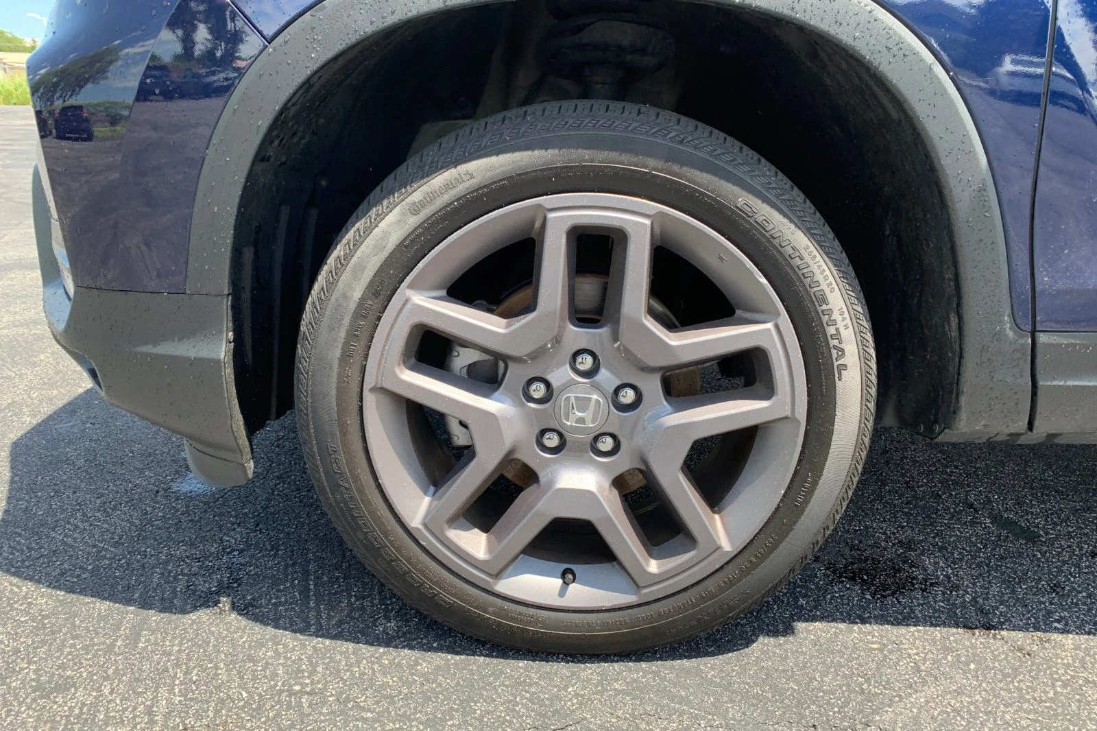 Certified Used 2023 Blue Honda EX-L image 9