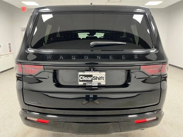2023 Jeep Wagoneer Series II - Photo 9