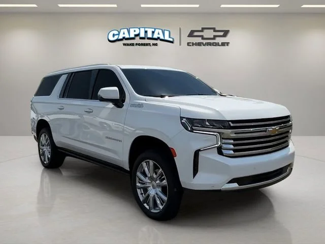 Used 2024 Summit White Chevrolet High Country image 7